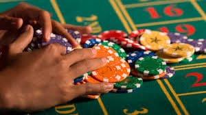 Mobile entertainment banner showing sports and casino-style access for Filipino players